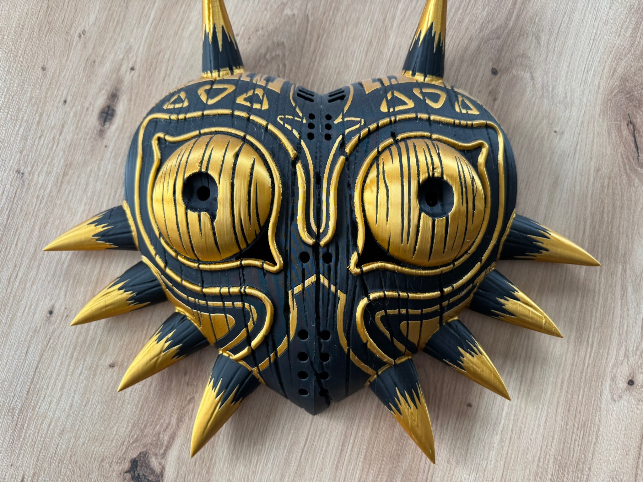 Majora's Mask – 3D Printed Deku Mask with Wall Mount