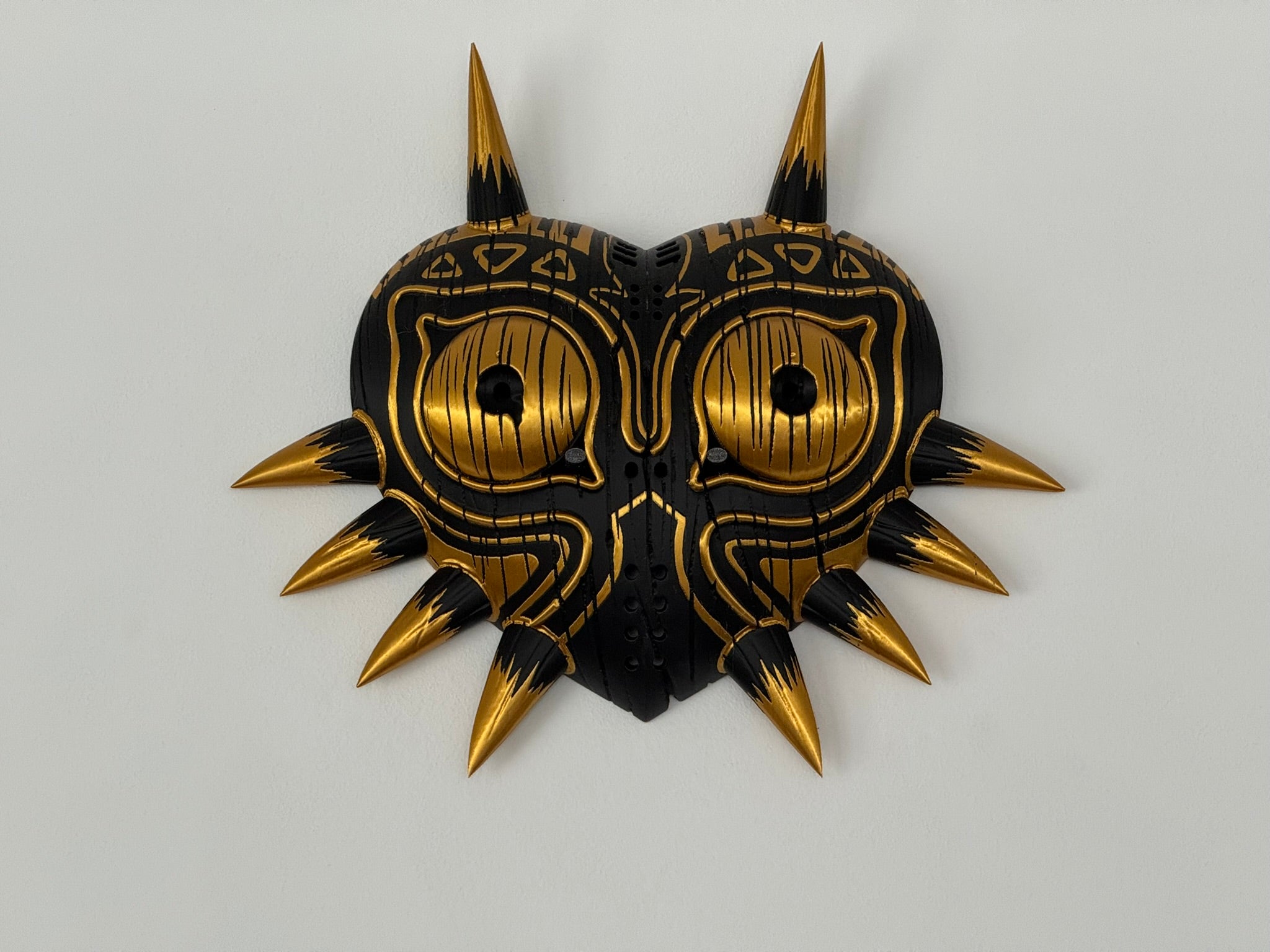 Majora's Mask – 3D Printed Deku Mask with Wall Mount
