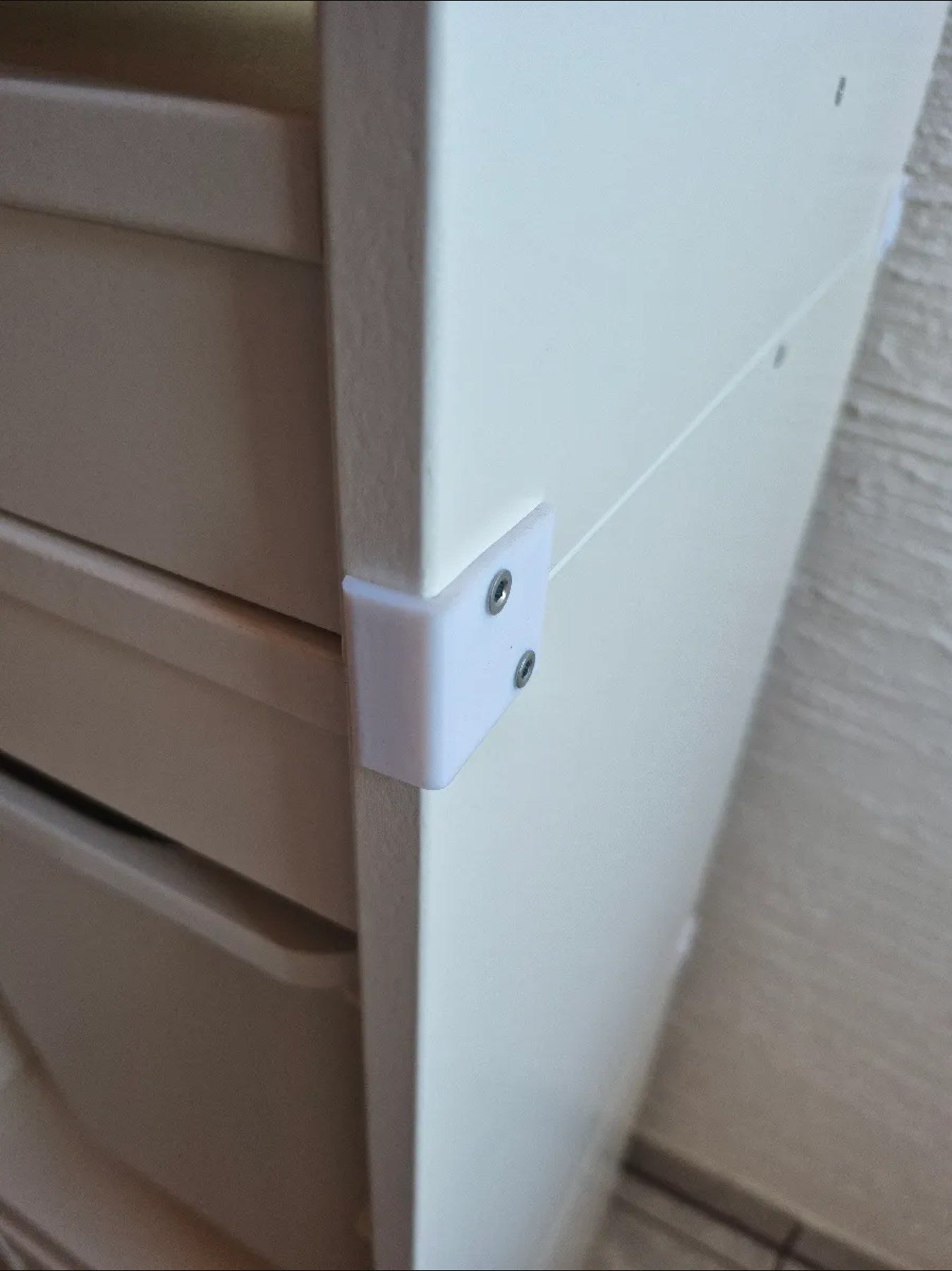 Connecting brackets for stacking IKEA TROFAST shelves – shelf connectors